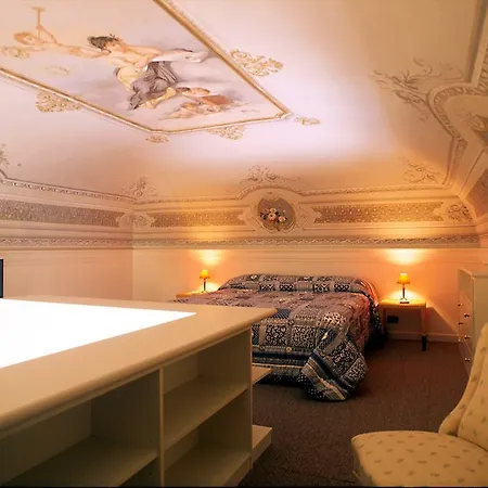 Bed & Breakfast L'orangerie Di Cartia Giovanni 3*