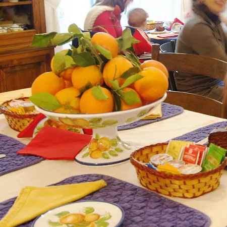 L'orangerie Di Cartia Giovanni Modica